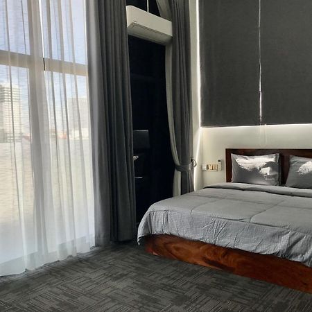 Wh Chamkarmon Residence Phnompen Kültér fotó